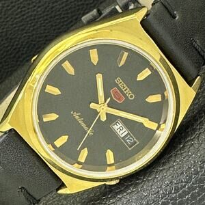 Vintage 1984 Seiko Automatic Mens Gold Watch W/daydate & Black accents